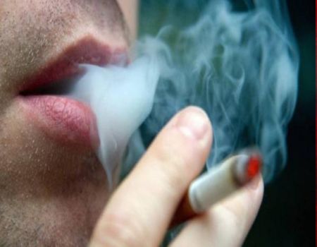 التدخين يزيد آلام مرضى السرطان