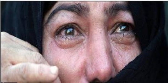 عثرت على وصية من ابنها المتوفي وانهارت بكاءً لما كتب فيها ! عثرت على وصية من ابنها المتوفي وانهارت بكاءً لما كتب فيها !
