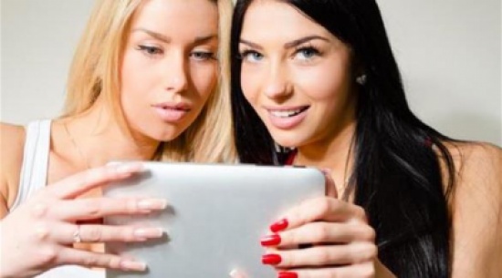 10 أشياء لم نكن نفعلها قبل فيس بوك 10 أشياء لم نكن نفعلها قبل فيس بوك
