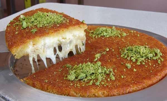 طبيب ينصح الاردنيين بالابتعاد عن الكنافة طبيب ينصح الاردنيين بالابتعاد عن الكنافة