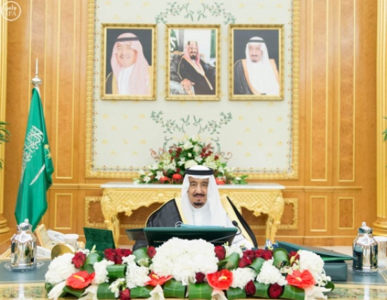 خادم الحرمين لقوات "عاصفة الحزم": أزلتم التهديد على أمننا خادم الحرمين لقوات "عاصفة الحزم": أزلتم التهديد على أمننا