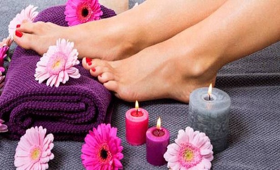 للمرأة.. جمالك يبدأ بتدليل قدميك! للمرأة.. جمالك يبدأ بتدليل قدميك!