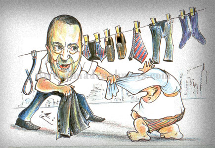 نعم .. أنا مع معروف البخيت 