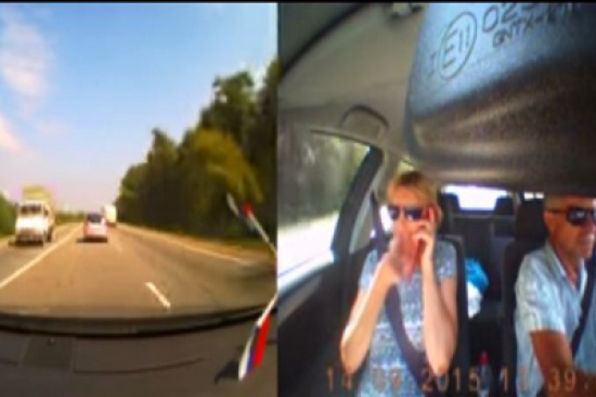 شاهد.. حادث لسيارة مسرعة يتسبب في إنقسامها لنصفين