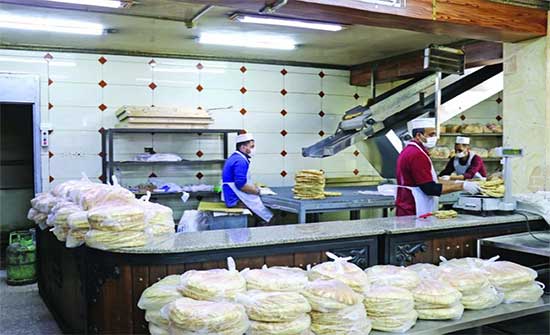الصناعة : ارتفاع الأسعار مؤقت وندعم الخبز بـ13 قرشا