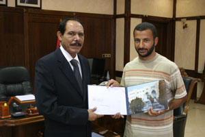 جامعة الزرقاء تكرم الفائزين بالمسابقة الثقافية