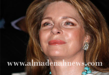 الملكة نور تحضر حفل نجوي كرم ( صور )