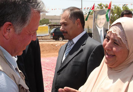 الملك في البقعة  ( صور  و فيديو )