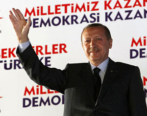 أردوغان يعدُ بدستور يدعم الديمقراطية أردوغان يعدُ بدستور يدعم الديمقراطية