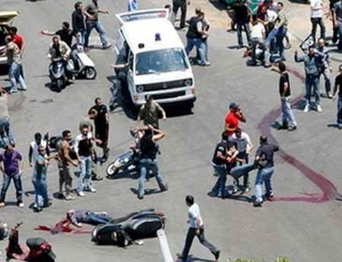 قتيل وجريحان احدهما جندي في طرابلس شمال لبنان قتيل وجريحان احدهما جندي في طرابلس شمال لبنان