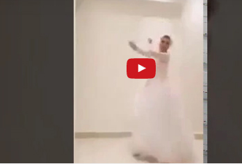 بالفيديو.. رقصة مجنونة لعروس يوم زفافها