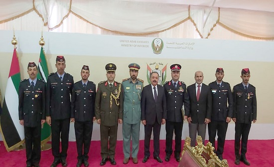 أردنيان بالمركز الأول بين خريجي كلية الشرطة بأبوظبي أردنيان بالمركز الأول بين خريجي كلية الشرطة بأبوظبي