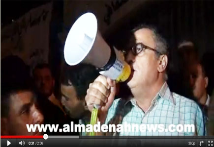 ناهض حتر في السلط : أموال الاردنيين تجدونها في عبدون وفي دابوق ( فيديو ) ناهض حتر في السلط : أموال الاردنيين تجدونها في عبدون وفي دابوق ( فيديو )