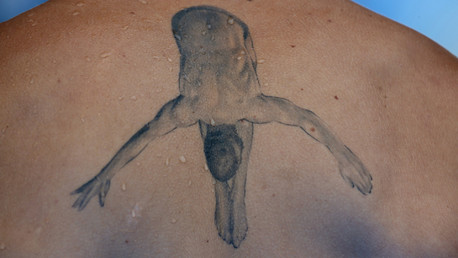 شاهد.. أبرز الوشوم على أجساد اللاعبين