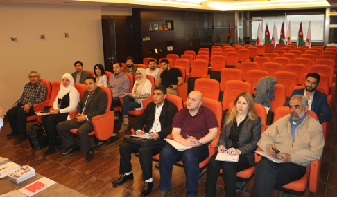 ورشة مجتمعية حول العمل الإنساني مع اللاجئين السوريين