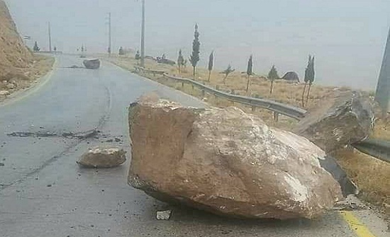 بالصور : جانب من الاضرار التي الحقتها الامطار الغزيرة بالصور : جانب من الاضرار التي الحقتها الامطار الغزيرة