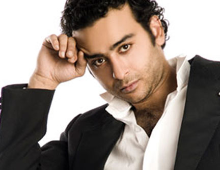 مقتل شقيق الفنان المصري احمد عزمي! مقتل شقيق الفنان المصري احمد عزمي!