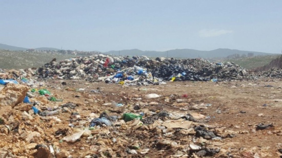 شكاوى من حرق النفايات في مكب اللجون