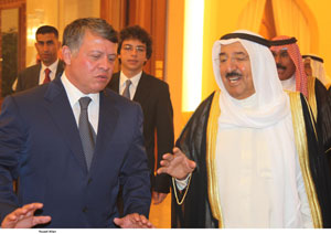 الملك يجري مباحثات مع امير دولة الكويت ( صور )