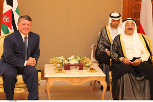 الملك يعود الى ارض الوطن