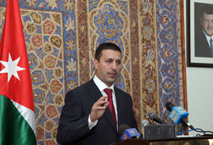 ابو رمان : الاردن يراقب باهتمام وقلق تطورات الاحداث في سوريا