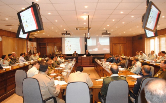 مدير مؤسسة تشجيع الاستثمار يحاضر في كلية الدفاع الوطني