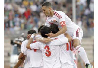 مباراة الاردن وتونس تشهد اعتزال اللاعب السابق عدنان عوض مباراة الاردن وتونس تشهد اعتزال اللاعب السابق عدنان عوض
