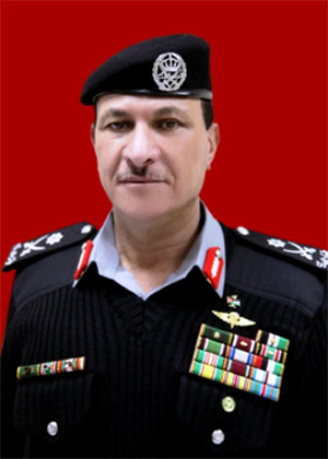 مدير عام قوات الدرك يلتقي منتسبي برنامج تدريبي للملحقين الدبلوماسيين 