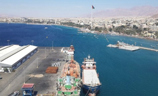 اربع سفن ضخمة ترسو بميناء العقبة الجديد اربع سفن ضخمة ترسو بميناء العقبة الجديد