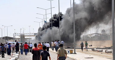 الجيش الحر يسقط طائرة حربية فى حماة السورية الجيش الحر يسقط طائرة حربية فى حماة السورية