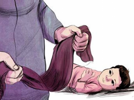 شاهد.. خادمة تصفع رضيع بعنف لإجباره على التوقف عن البكاء