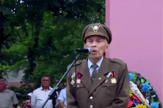 مقطع يوثق الوفاة المفاجئة لـ”فوشكو” على الهواء مباشرة