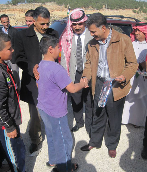 مجموعة نشامى ونشميات لواء ناعور تحتفل بميلاد القائد مجموعة نشامى ونشميات لواء ناعور تحتفل بميلاد القائد