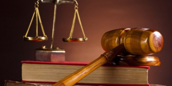 الأردن : محاكمة 9 متهمين باختلاس 21 مليون دينار الأردن : محاكمة 9 متهمين باختلاس 21 مليون دينار