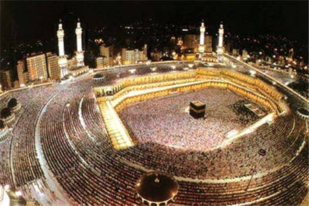 إعلان بدء التسجيل لموسم الحج للعام الحالي إعلان بدء التسجيل لموسم الحج للعام الحالي