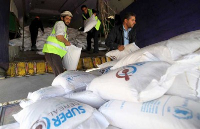 السعودية تعلن وصول سفن محملة بالوقود ومواد إغاثة لموانئ اليمن