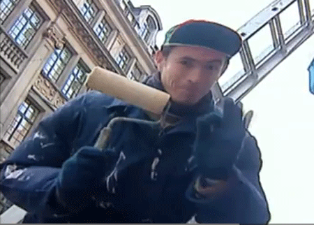 العامل الغريب