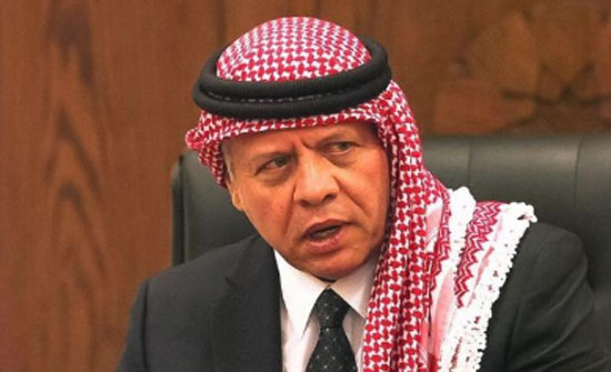 الملك يعزي بوفاة صاحب مكتبة "الجاحظ"..(صور) الملك يعزي بوفاة صاحب مكتبة "الجاحظ"..(صور)