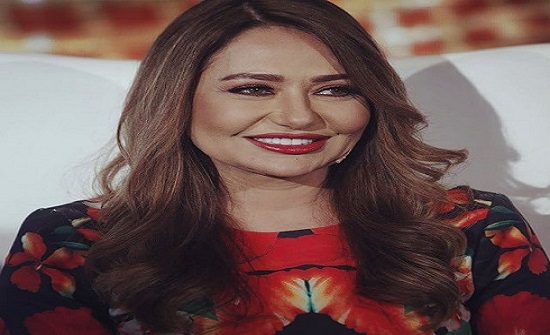 بالفيديو : كيف كانت ليلى علوي قبل 17 عاماً بالفيديو : كيف كانت ليلى علوي قبل 17 عاماً
