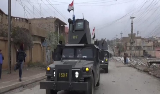 احتجاز معتقلين في ظروف قاسية قرب الموصل احتجاز معتقلين في ظروف قاسية قرب الموصل