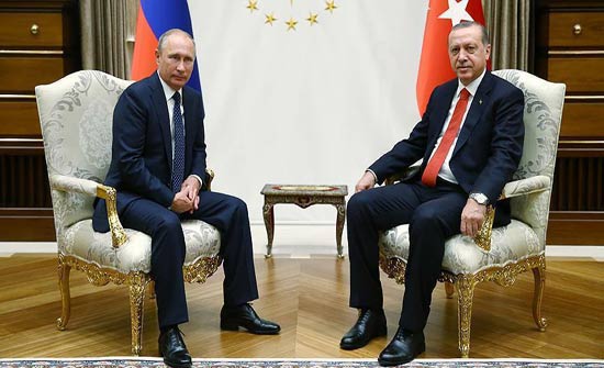 أردوغان وبوتين يبحثان هاتفيا العلاقات الثنائية والملف السوري أردوغان وبوتين يبحثان هاتفيا العلاقات الثنائية والملف السوري