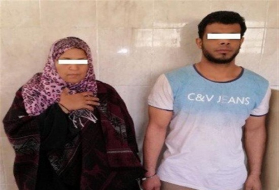 هددت سلفتها بفضح علاقتها الحرام فدفع طفلها الثمن: 'كنت عاوزة أحرق قلبها' هددت سلفتها بفضح علاقتها الحرام فدفع طفلها الثمن: 'كنت عاوزة أحرق قلبها'