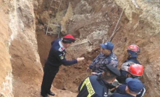 وفاة الشخصين المحاصرين تحت الأنقاض في سحاب