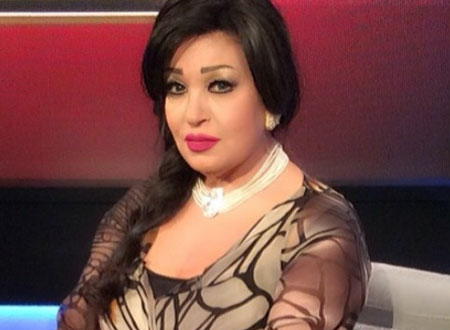 فيفي عبده تنشر فيديو من كواليس «يا أنا يا أنتى» فيفي عبده تنشر فيديو من كواليس «يا أنا يا أنتى»