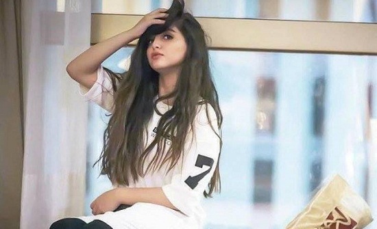 صورة| جدة حلا الترك تفجر مفاجأة من العيار الثقيل...!