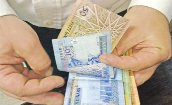 ''بيت العمال'' يدعو لمواءمة الحد الأدنى للأجور مع واقع الأسعار الجديد