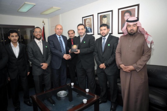 وفد من كلية جبيل الصناعية يزور جامعة العلوم والتكنولوجيا وفد من كلية جبيل الصناعية يزور جامعة العلوم والتكنولوجيا