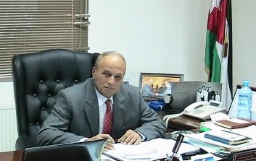 الحسنات : إشراك المتقاعدين العسكريين في قوات حفظ السلام سيحسن وضعهم المعيشي