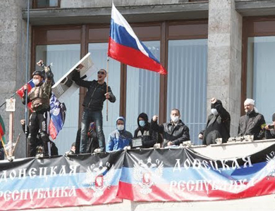 الصليب الأحمر يعلن إطلاق سراح عناصره الموقوفين في دونيتسك بشرق اوكرانيا