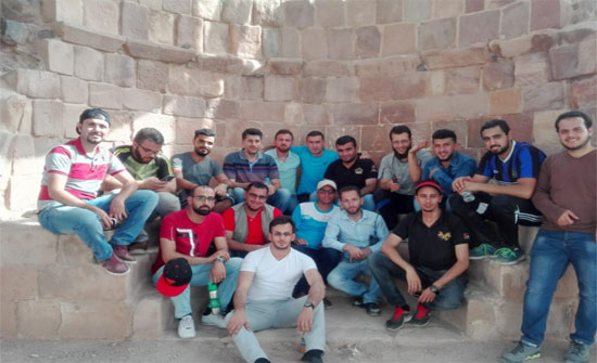مهندسو التعدين الشباب ينظمون رحلة "بوابة الأردن الجيولوجية" مهندسو التعدين الشباب ينظمون رحلة "بوابة الأردن الجيولوجية"